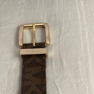 Michael Kors Women’s Brown MK Logo monogram Belt.